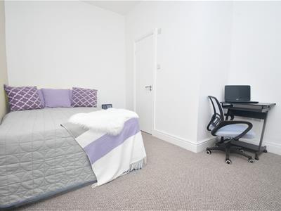 Picture 10